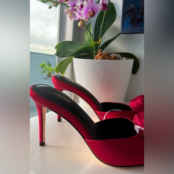 L’Agence Felice Pointed Red Satin Women\'s Shoes with Floral Accent